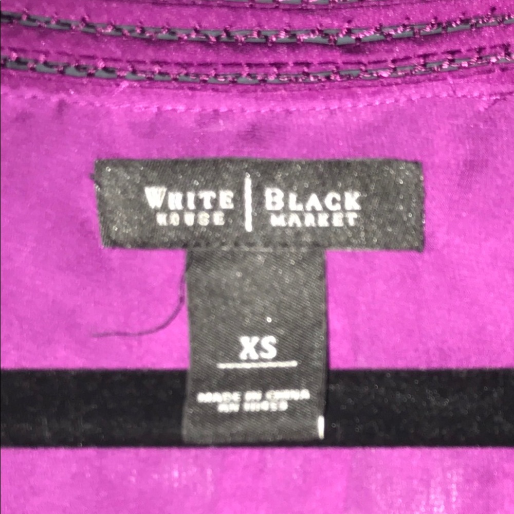 WHBM Blouse - Picture 3 of 3